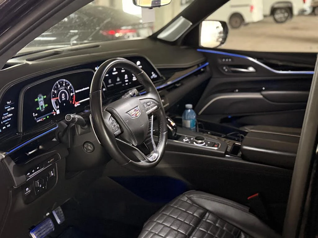 Cadillac Escalade V 4WD, снимка 5 - Автомобили и джипове - 54557282