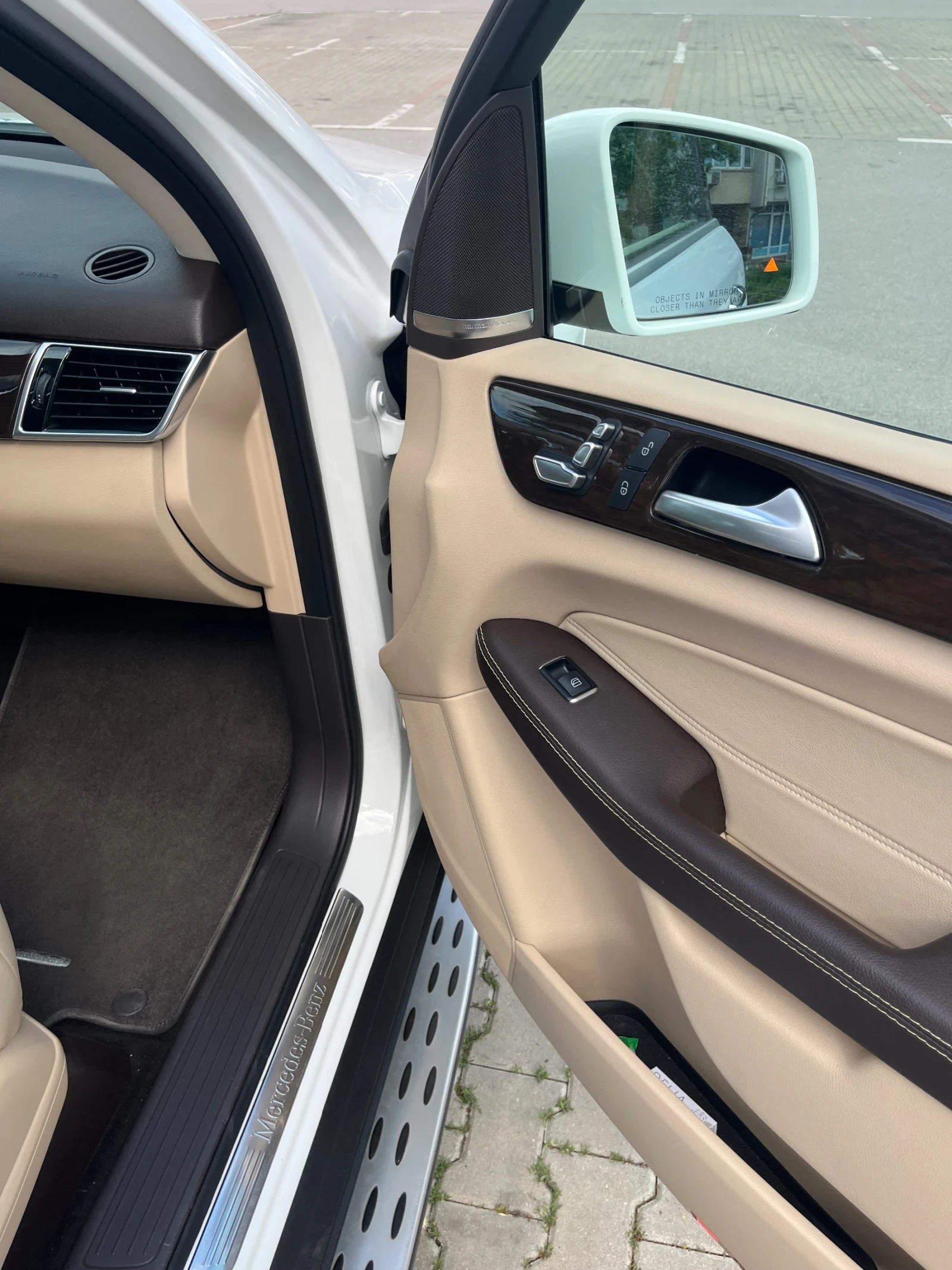 Mercedes-Benz GLE 350 350 4MATIC, снимка 11 - Автомобили и джипове - 54716103