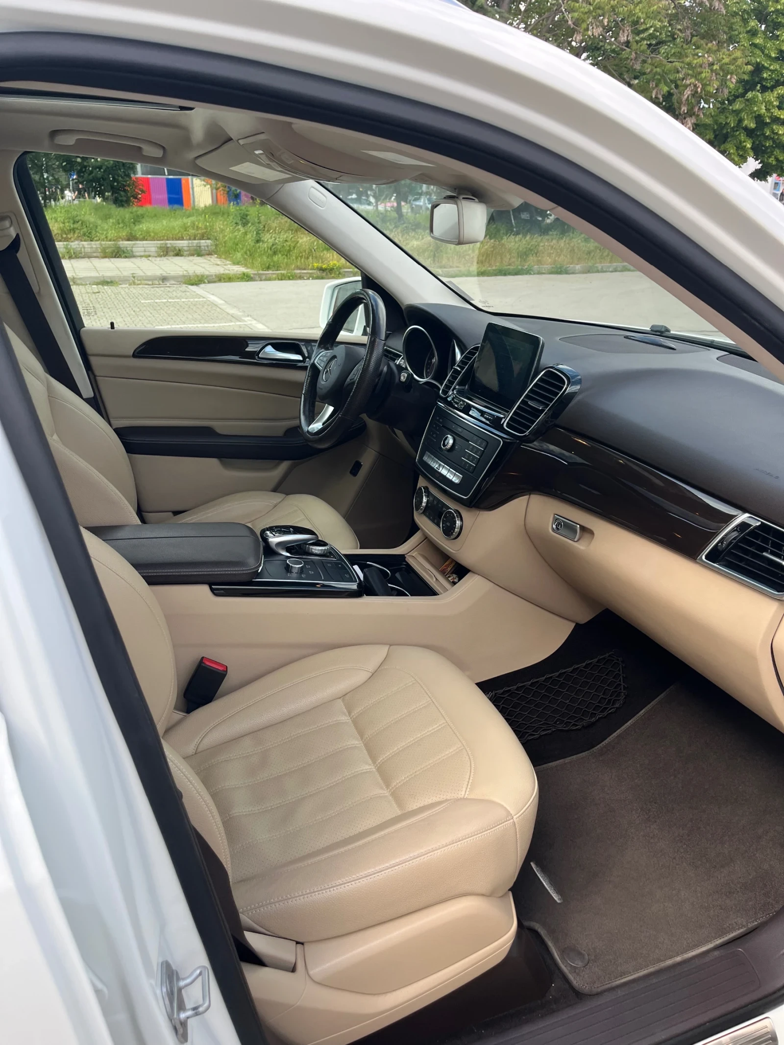 Mercedes-Benz GLE 350 350 4MATIC, снимка 10 - Автомобили и джипове - 54716103