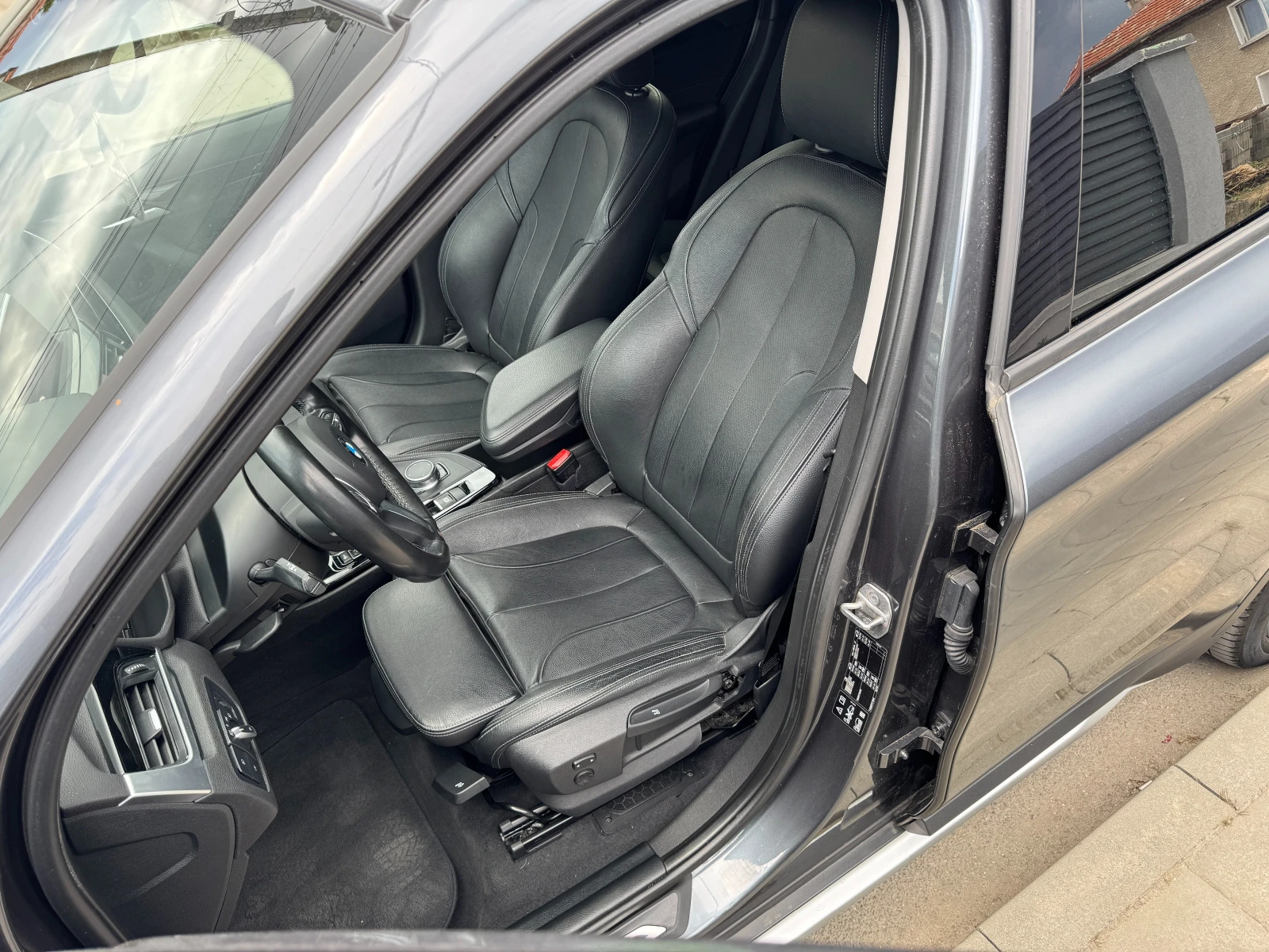 BMW X1 Xdrive25d M Line, снимка 12 - Автомобили и джипове - 54726929