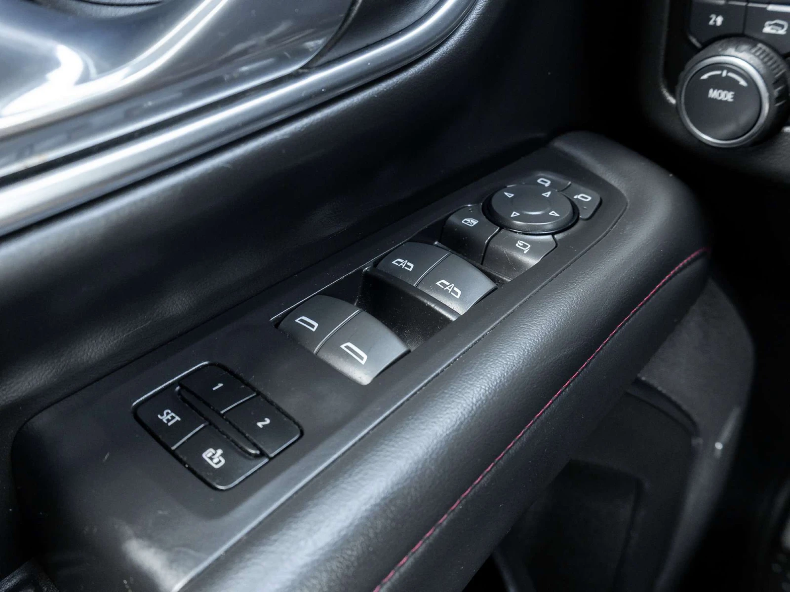 Chevrolet Tahoe 4WD RST ������� / �������� / Bose | Mobile.bg � ����������� 16