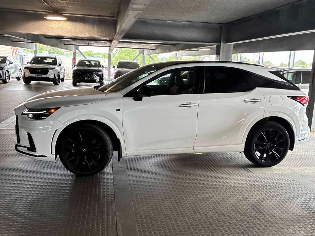 Lexus RX 500h | CARFAX | ��� ������������ ������ | Mobile.bg � ����������� 3