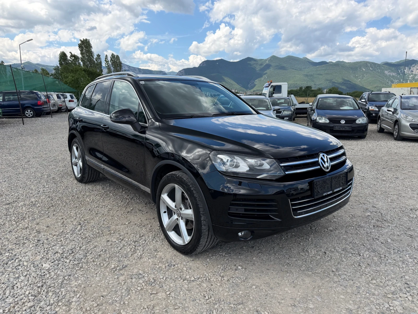 VW Touareg 3.0TDI-239PS-LED, снимка 3 - Автомобили и джипове - 55234649