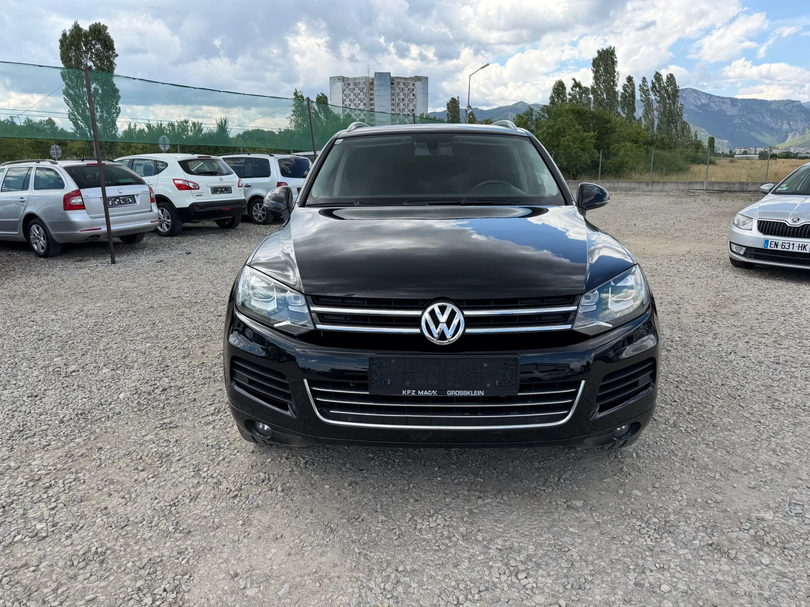 VW Touareg 3.0TDI-239PS-LED, снимка 2 - Автомобили и джипове - 55234649