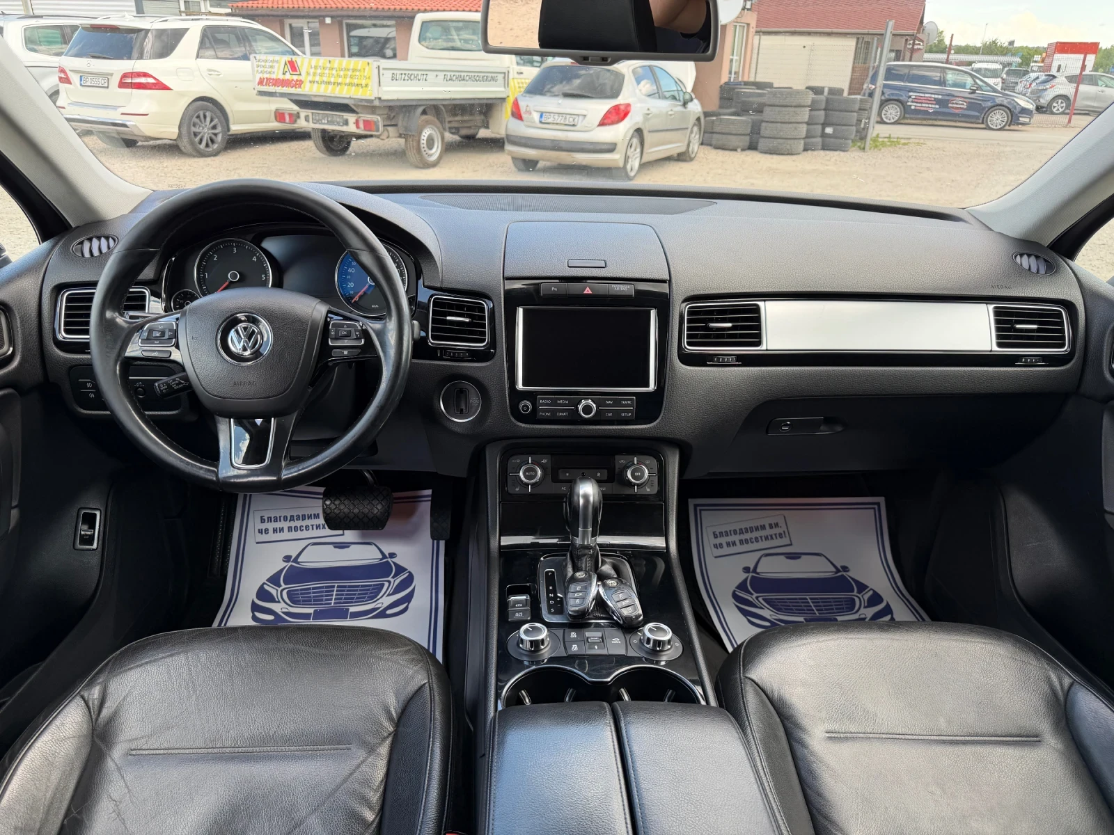 VW Touareg 3.0TDI-239PS-LED, снимка 12 - Автомобили и джипове - 55234649