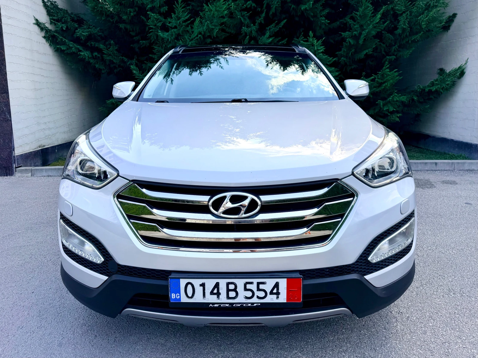 Hyundai Santa fe 2.2CRDI PANORAMA NAVI KOJA PODGREV KEYLESS-GO, снимка 2 - Автомобили и джипове - 56182142