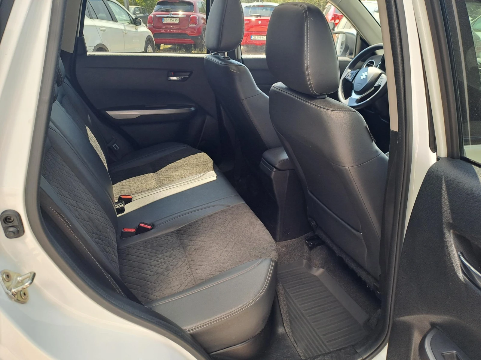 Suzuki Vitara 1.4 GLX S/R Booster jet 4X4 AUTOMATIC 6 A/T, снимка 12 - Автомобили и джипове - 56316645