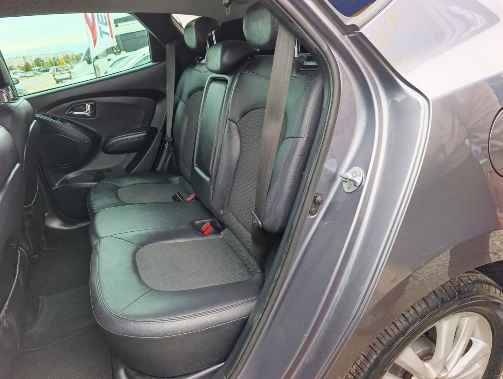 Hyundai IX35 2.0 4WD Automatic | Mobile.bg � ����������� 13