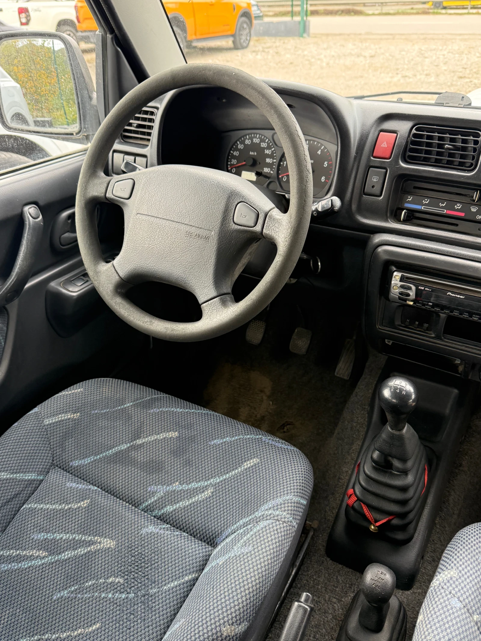 Suzuki Jimny 1.5DDIS 90kc, снимка 8 - Автомобили и джипове - 56679716
