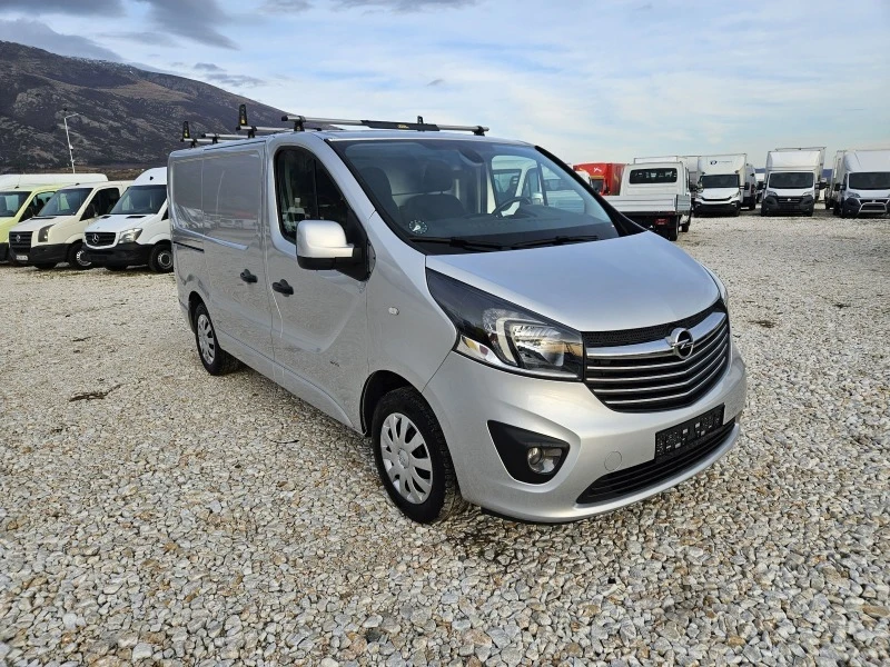 Opel Vivaro, снимка 7 - Бусове и автобуси - 43854409