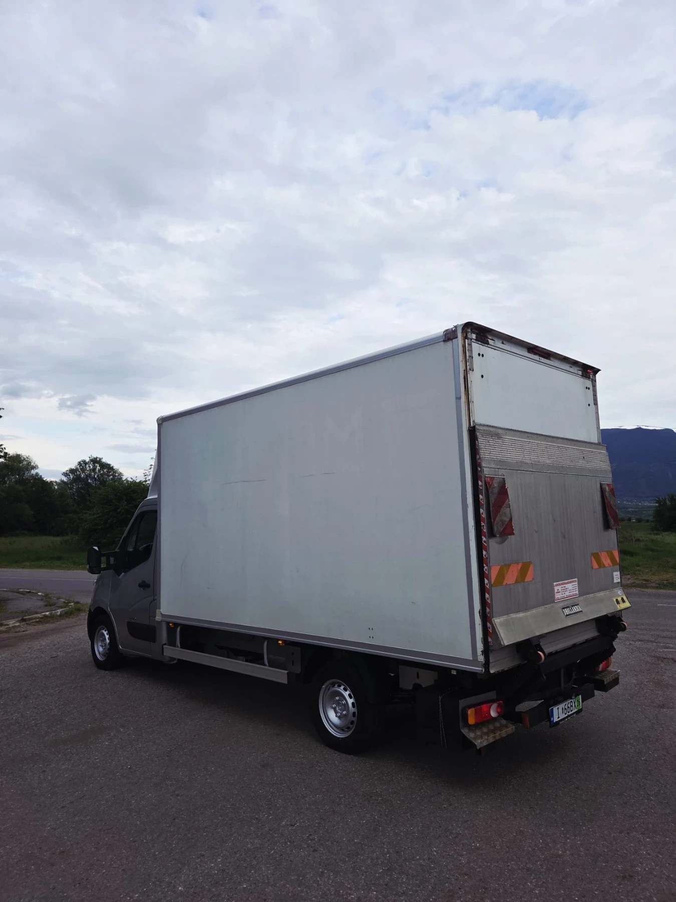 Renault Master 2.3DCI, снимка 4 - Бусове и автобуси - 55359441