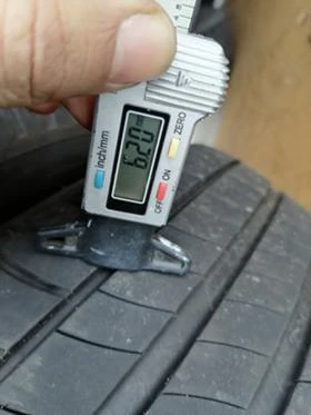 Гуми Зимни 225/50R17, снимка 5