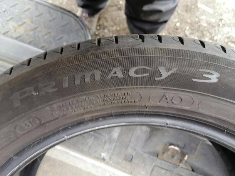 Гуми Зимни 225/50R17, снимка 8 - Гуми и джанти - 31638500