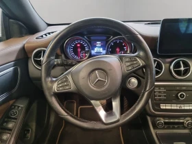 Mercedes-Benz CLA 220, снимка 8