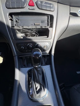 Mercedes-Benz C 220 Avantgarde, снимка 11