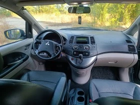 Mitsubishi Grandis 6+ 1/кожа/панорама/ГАЗ, снимка 10