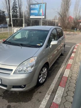 Toyota Corolla verso, снимка 2