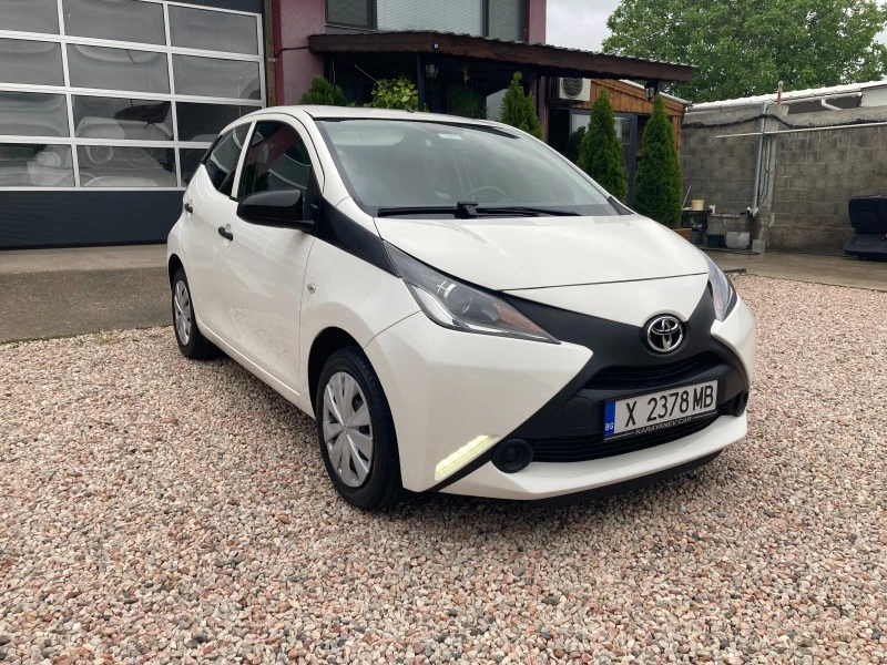 Toyota Aygo 1.0 BENZIN/GAZ 6B, снимка 6 - Автомобили и джипове - 47056068