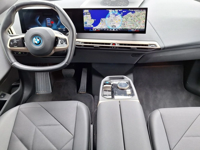 BMW iX xDrive40 = Sport Package= Гаранция, снимка 6 - Автомобили и джипове - 47579502