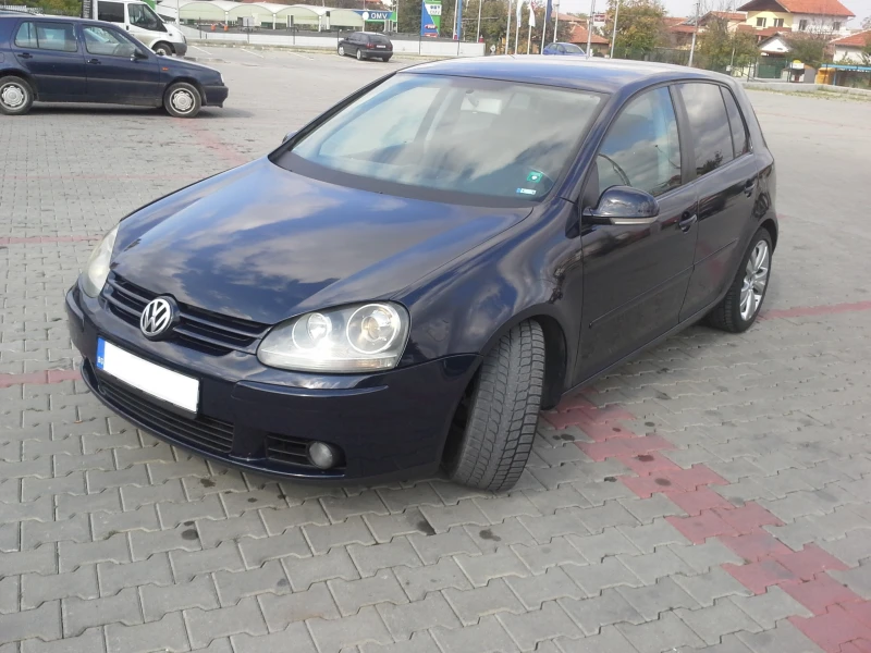 VW Golf 2.0 TDI , снимка 2 - Автомобили и джипове - 47662835