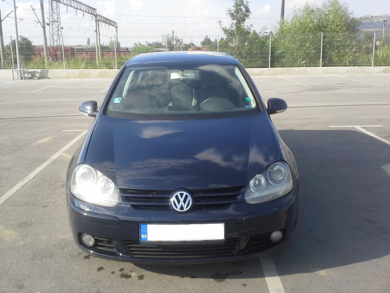 VW Golf 2.0 TDI , снимка 17 - Автомобили и джипове - 47662835