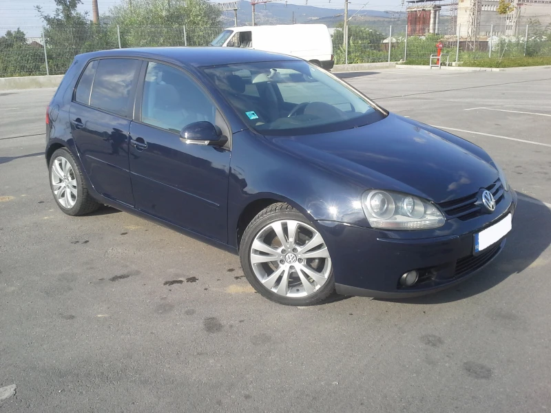 VW Golf 2.0 TDI , снимка 3 - Автомобили и джипове - 47662835