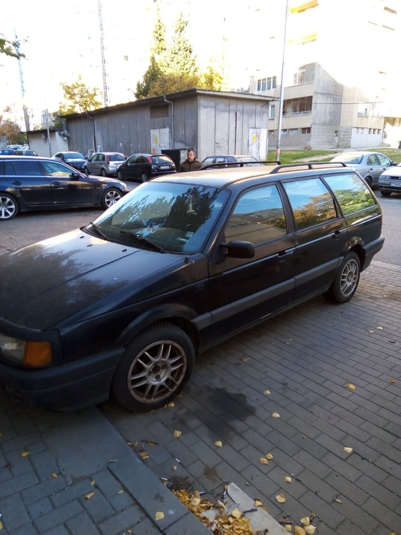 VW Passat, снимка 4 - Автомобили и джипове - 47977215