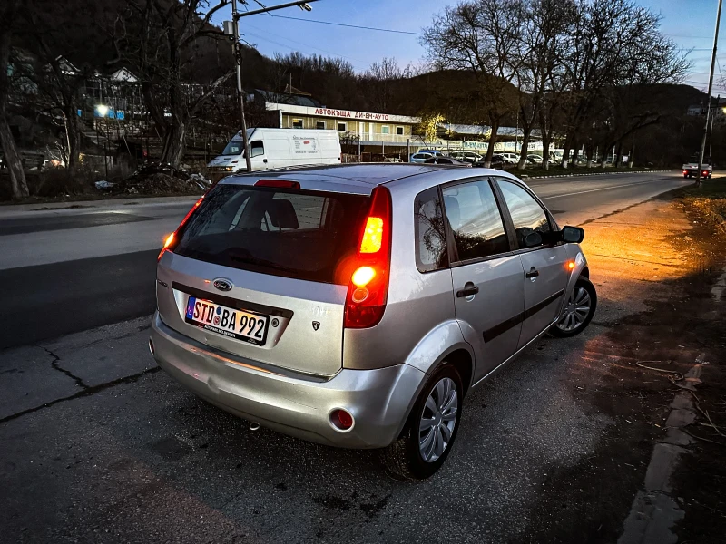 Ford Fiesta = КЛИМАТИК= ПЕРФЕКТНА= , снимка 3 - Автомобили и джипове - 48576338