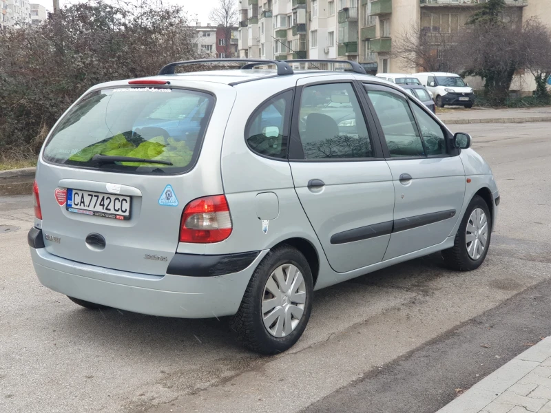 Renault Scenic 1.9 tdi, снимка 4 - Автомобили и джипове - 48881246