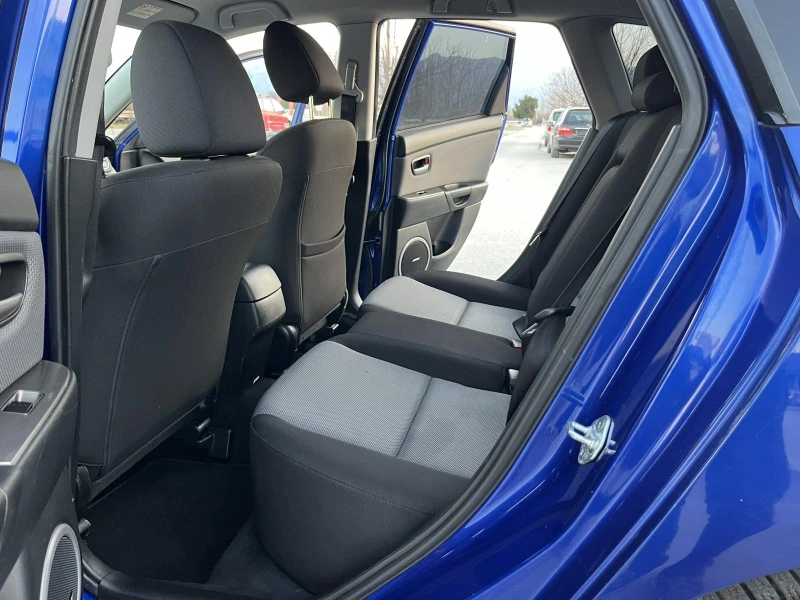 Mazda 3 2.0TDI 143кс 6 СКОРОСТИ FACE NAVI КСЕНОН, снимка 8 - Автомобили и джипове - 49827947