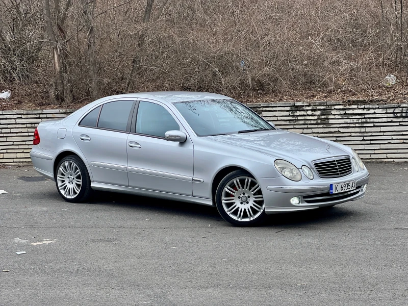 Mercedes-Benz E 280 4-Matic Avantgarde, снимка 2 - Автомобили и джипове - 52364538