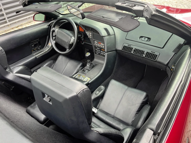 Chevrolet Corvette C4, снимка 9 - Автомобили и джипове - 52593423