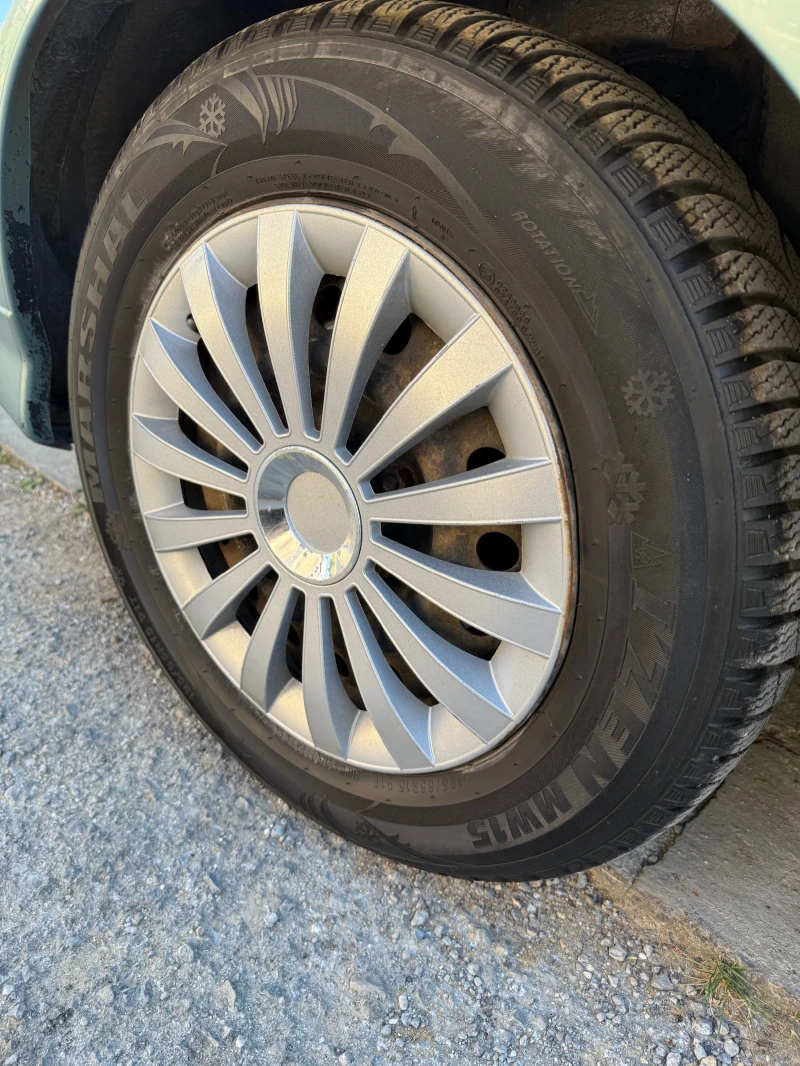 Nissan Almera tino, снимка 17 - Автомобили и джипове - 52953571