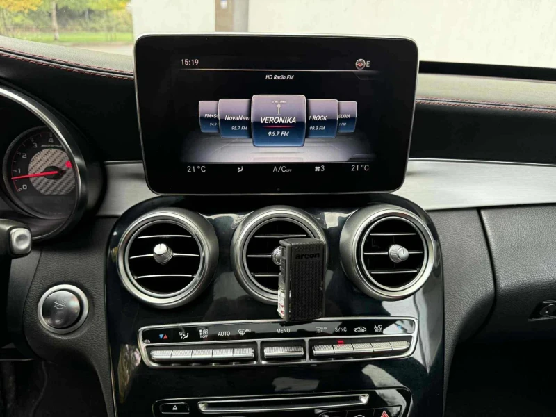 Mercedes-Benz C 63 AMG S / PERFORMANCE , снимка 15 - Автомобили и джипове - 52077218