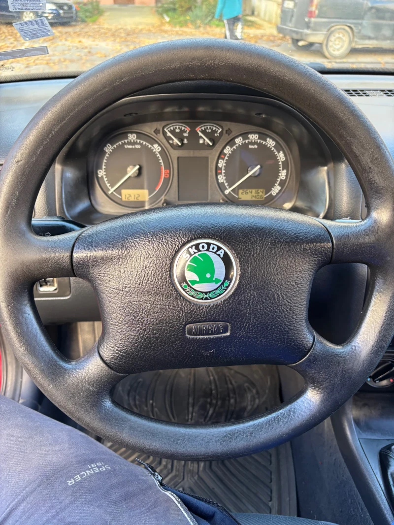 Skoda Octavia Комби, снимка 5 - Автомобили и джипове - 52263929