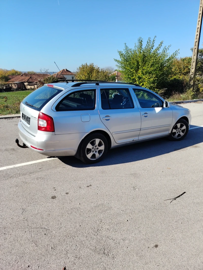 Skoda Octavia, снимка 5 - Автомобили и джипове - 52512548