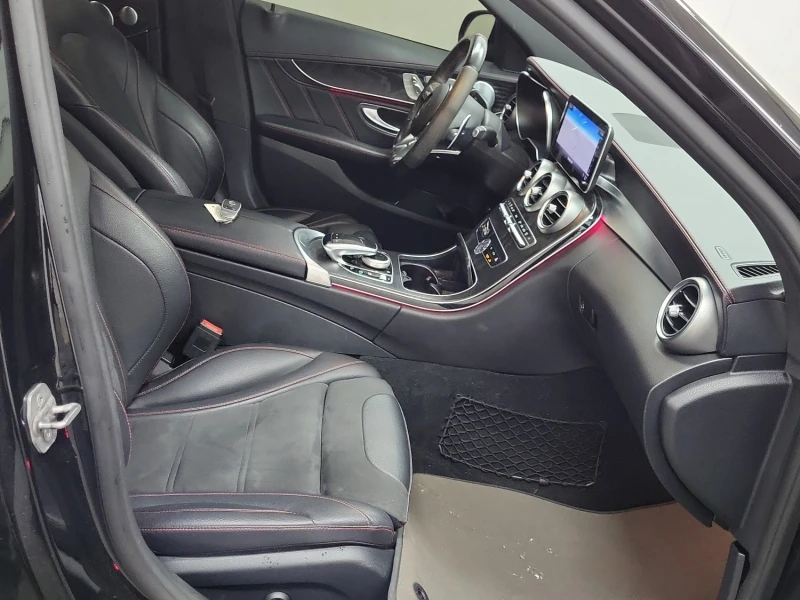 Mercedes-Benz C 43 AMG FACELIFT * * CARFAX * * АВТО КРЕДИТ * * , снимка 11 - Автомобили и джипове - 52673336
