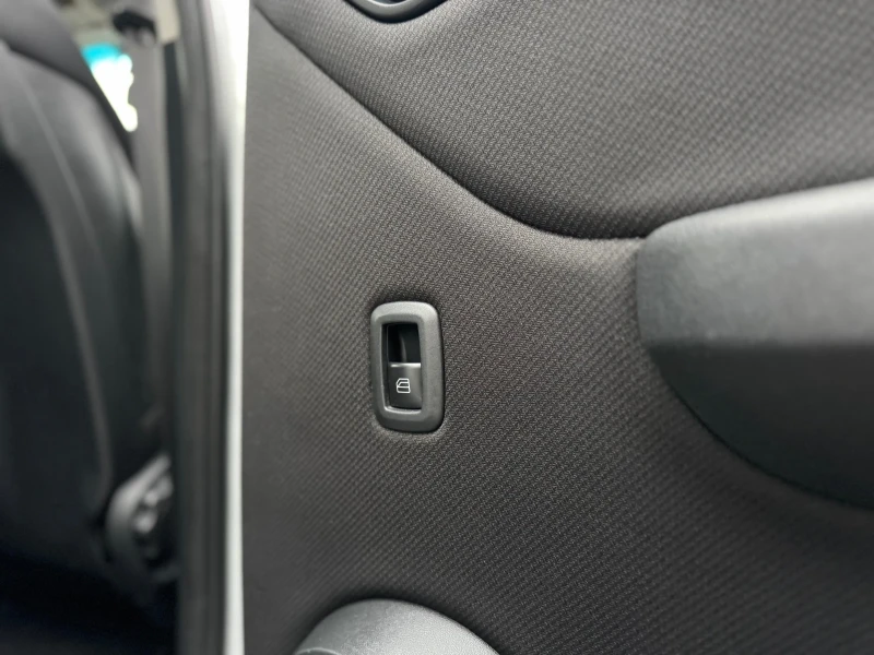 Mercedes-Benz A 180 А180CDI, снимка 15 - Автомобили и джипове - 52677580