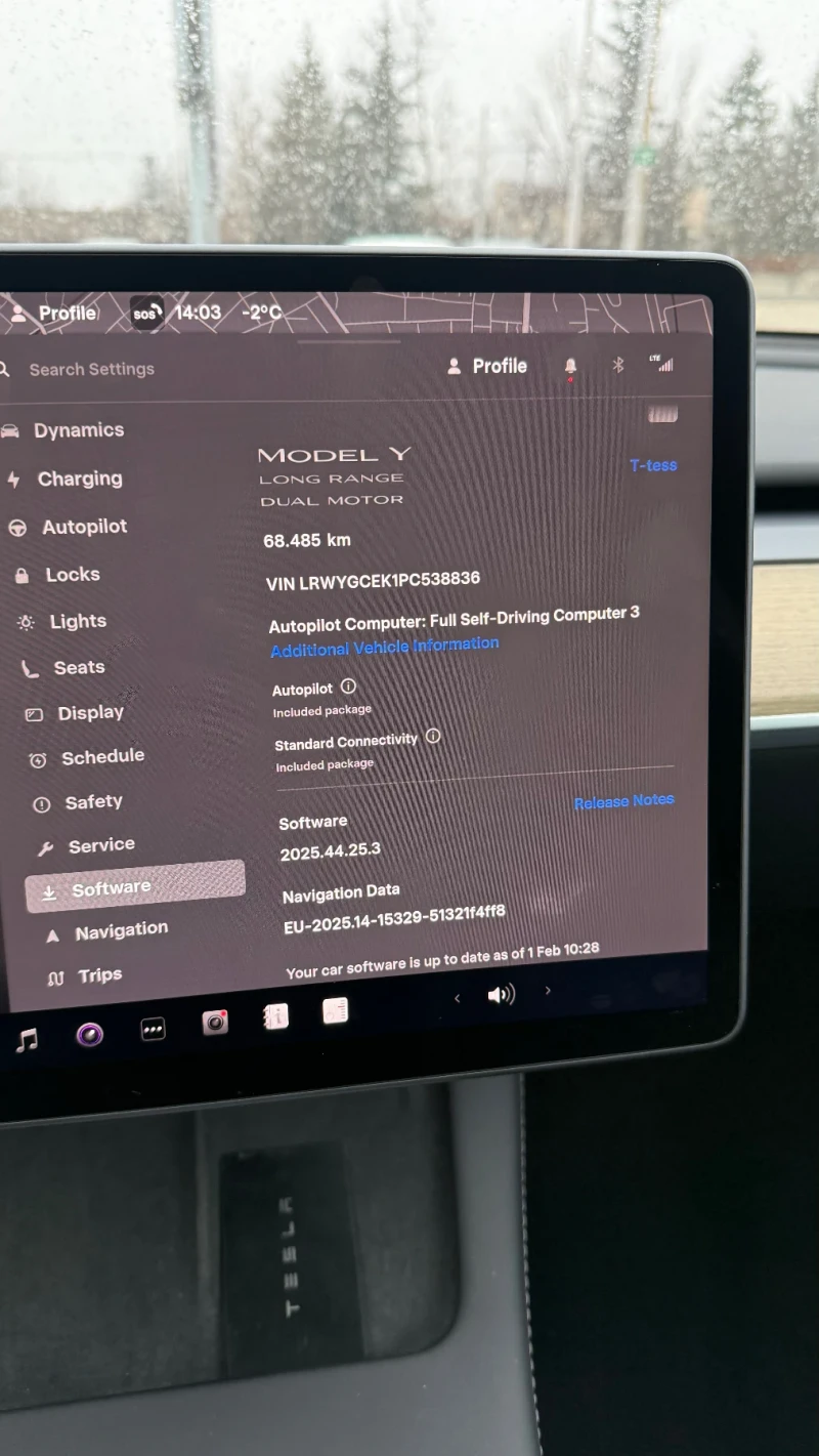 Tesla Model Y DUAL MOTOR LONG RANGE  SOH 93.5%, снимка 14 - Автомобили и джипове - 53048103