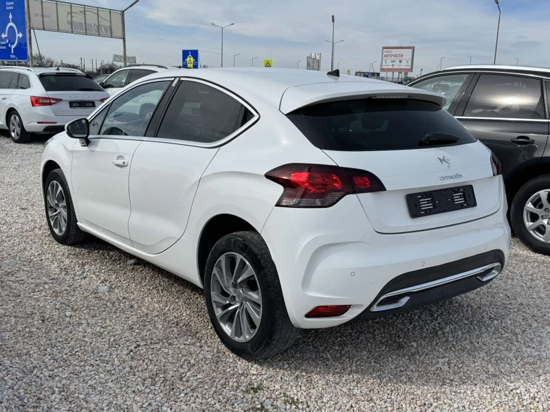 Citroen DS4 1.6 E- HDI, снимка 6 - Автомобили и джипове - 53536127