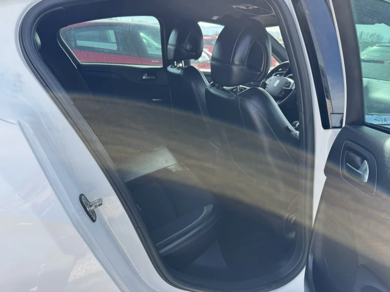 Citroen DS4 1.6 E- HDI, снимка 13 - Автомобили и джипове - 53536127