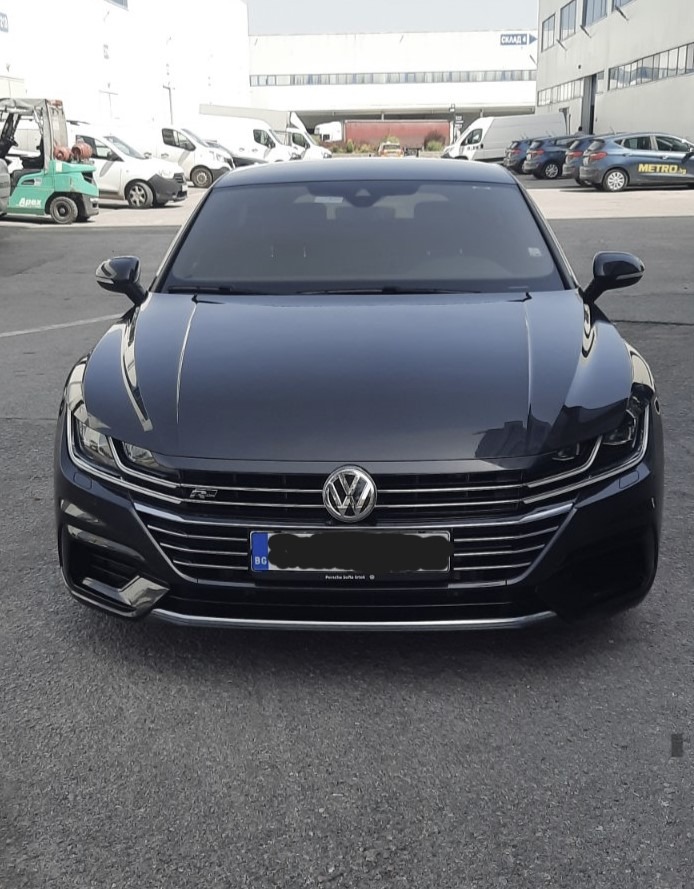 VW Arteon R line, снимка 1 - Автомобили и джипове - 46359520