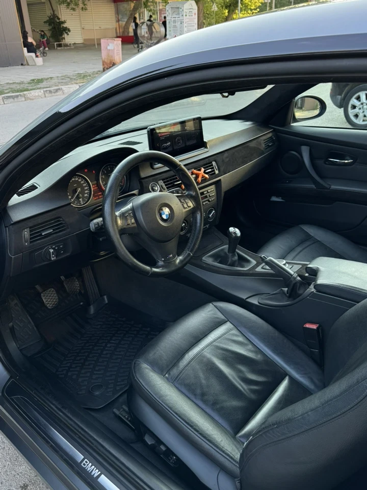 BMW 330 Е92 - изображение 8