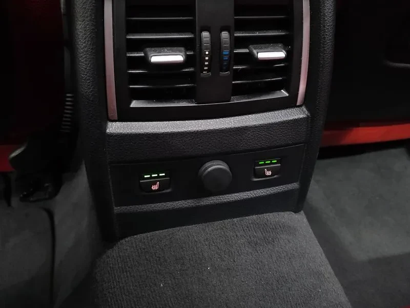 BMW 330 I M Sports, снимка 17 - Автомобили и джипове - 55803620