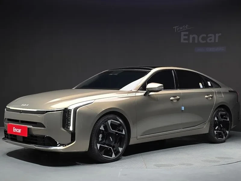 Kia K8 The New K8 2.5 Gasoline 2Wd Signature
