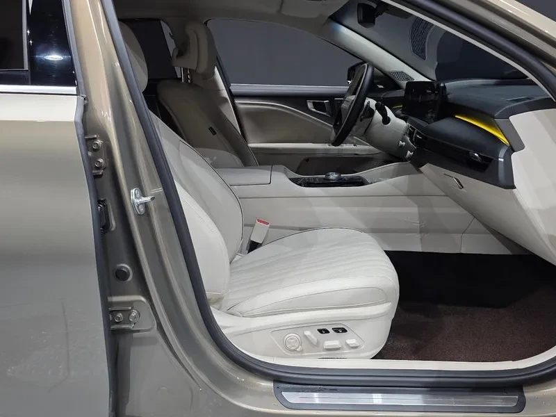 Kia K8 The New K8 2.5 Gasoline 2Wd Signature | Mobile.bg � ����������� 11