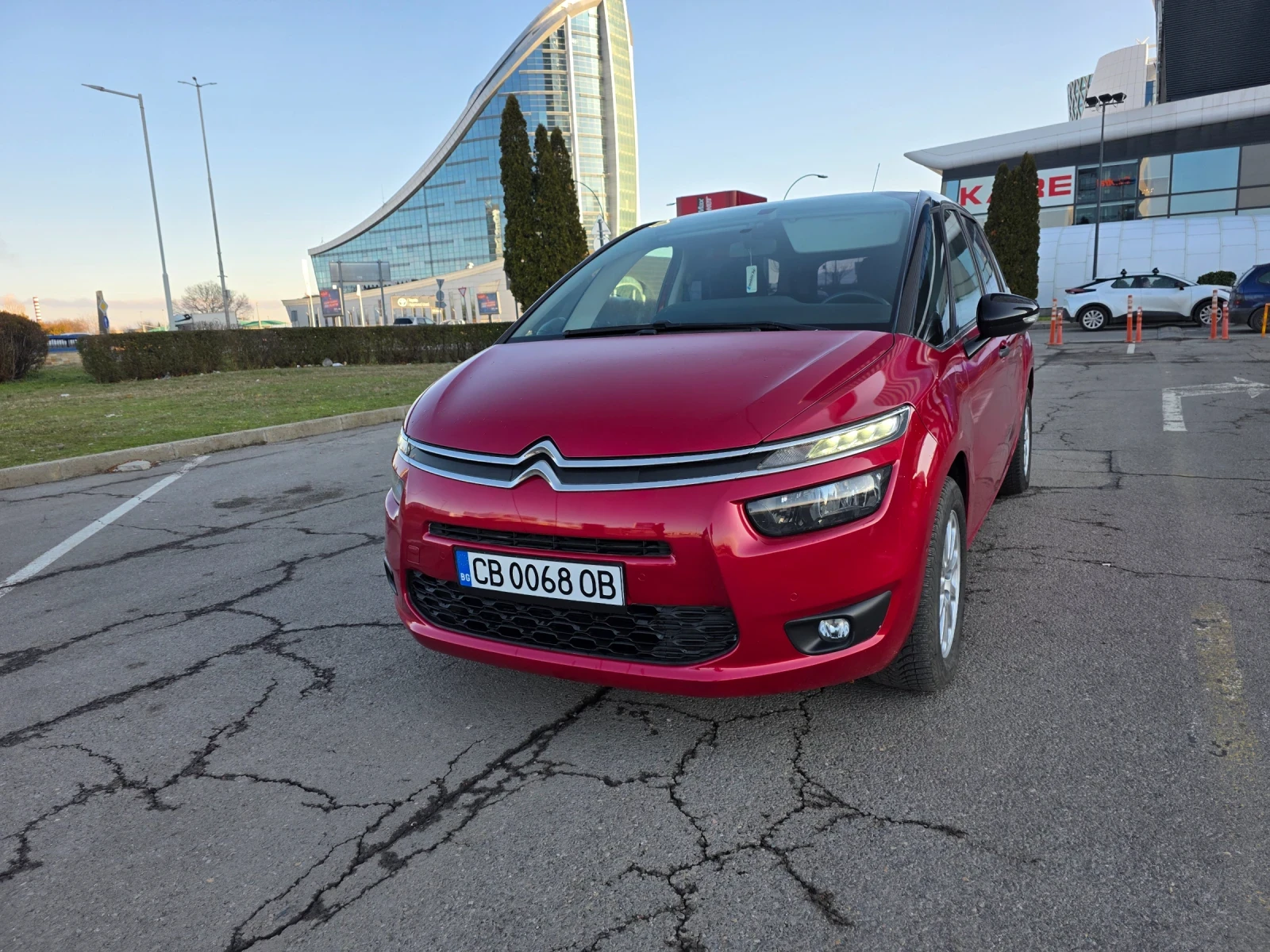 Citroen Grand C4 Picasso 1.6 Blue HDI 7-местен обслужен , снимка 1
