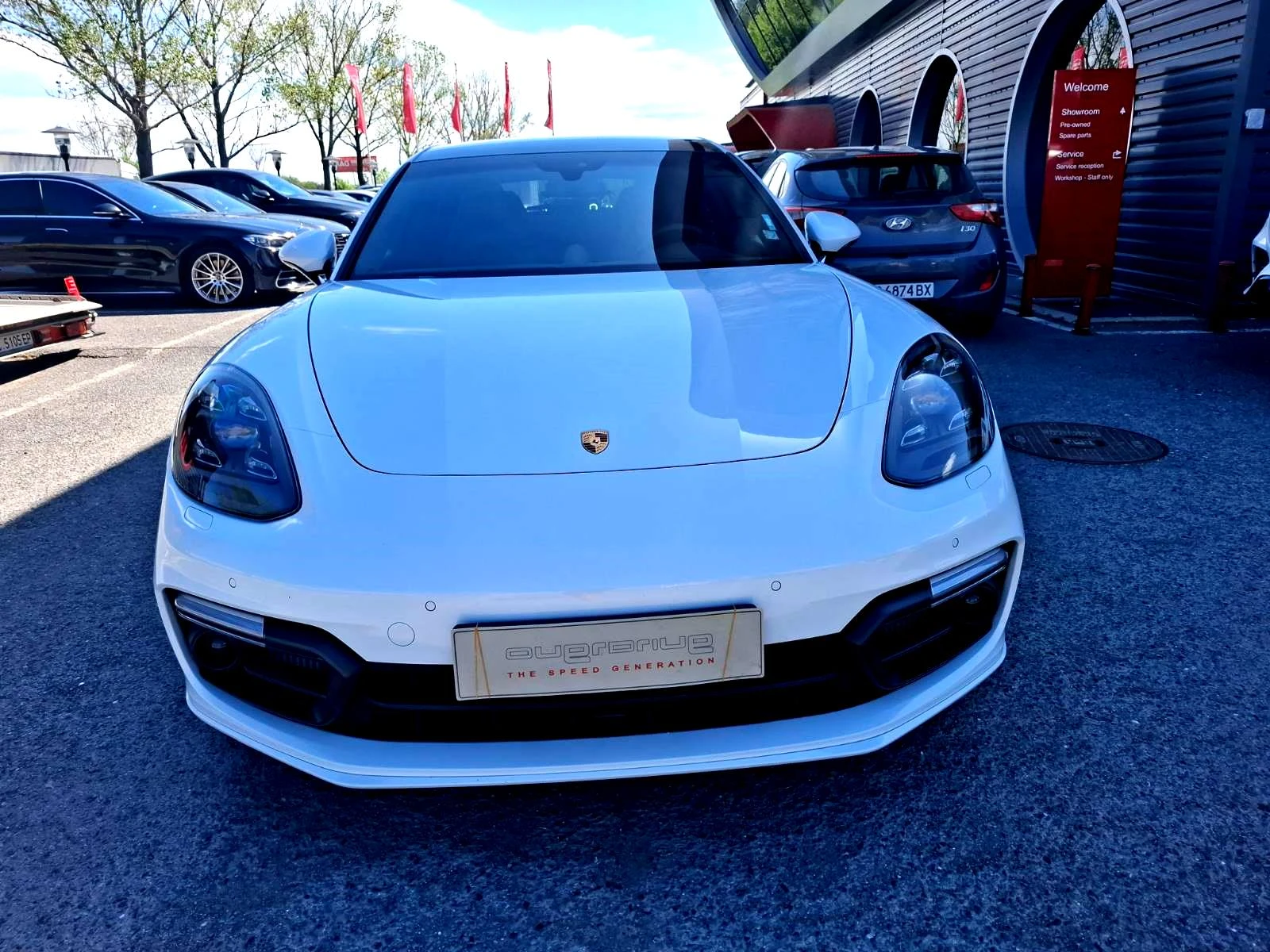 Porsche Panamera Turbo Sport Turismo - Сервизна история! - изображение 2