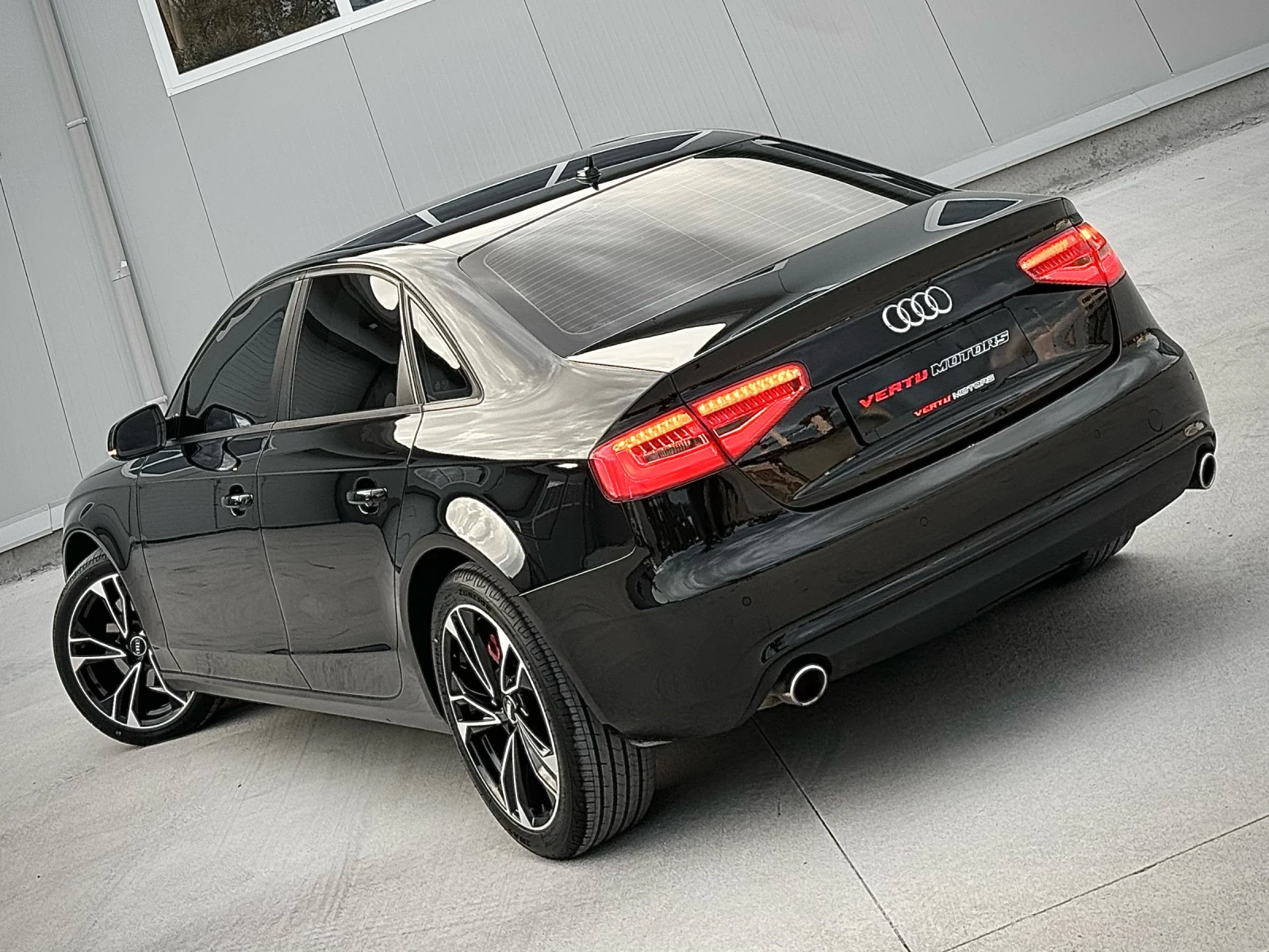 Audi A4 3.0TDI/ QUATTRO/ CARBON/ Bi-Xenon/ LED/ NaVi - изображение 4