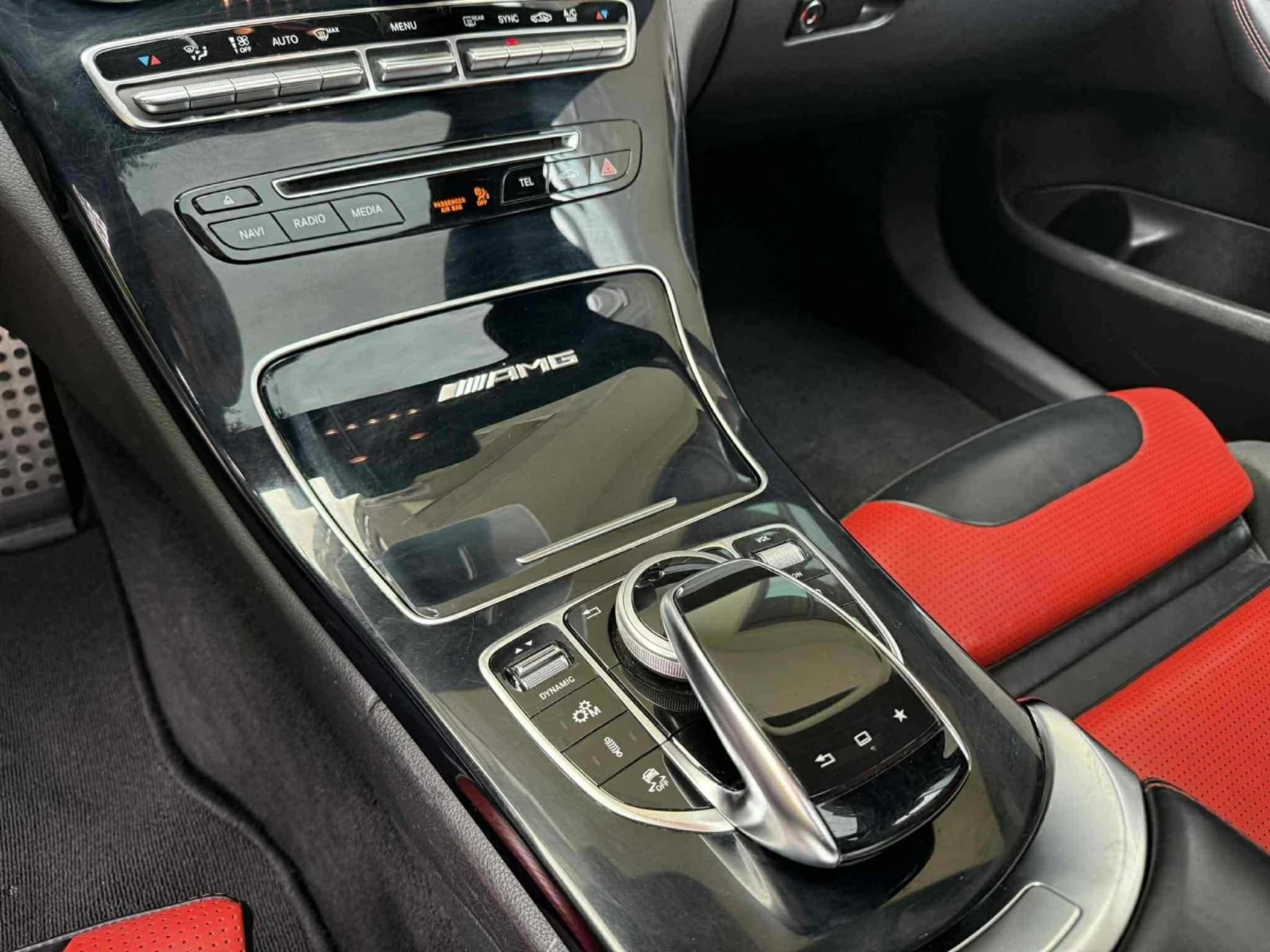 Mercedes-Benz C 63 AMG S / PERFORMANCE  | Mobile.bg   13